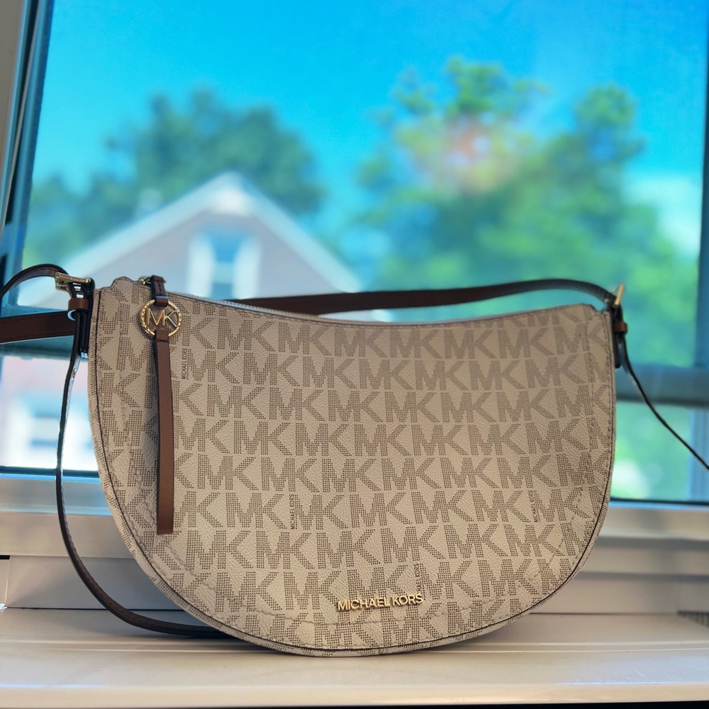 Michael Kors crescent bag